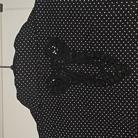 Lia Kes Black and White Dot Ruffle Long Sleeve Button Down Shirt Sz 4 - Picture 14 of 16